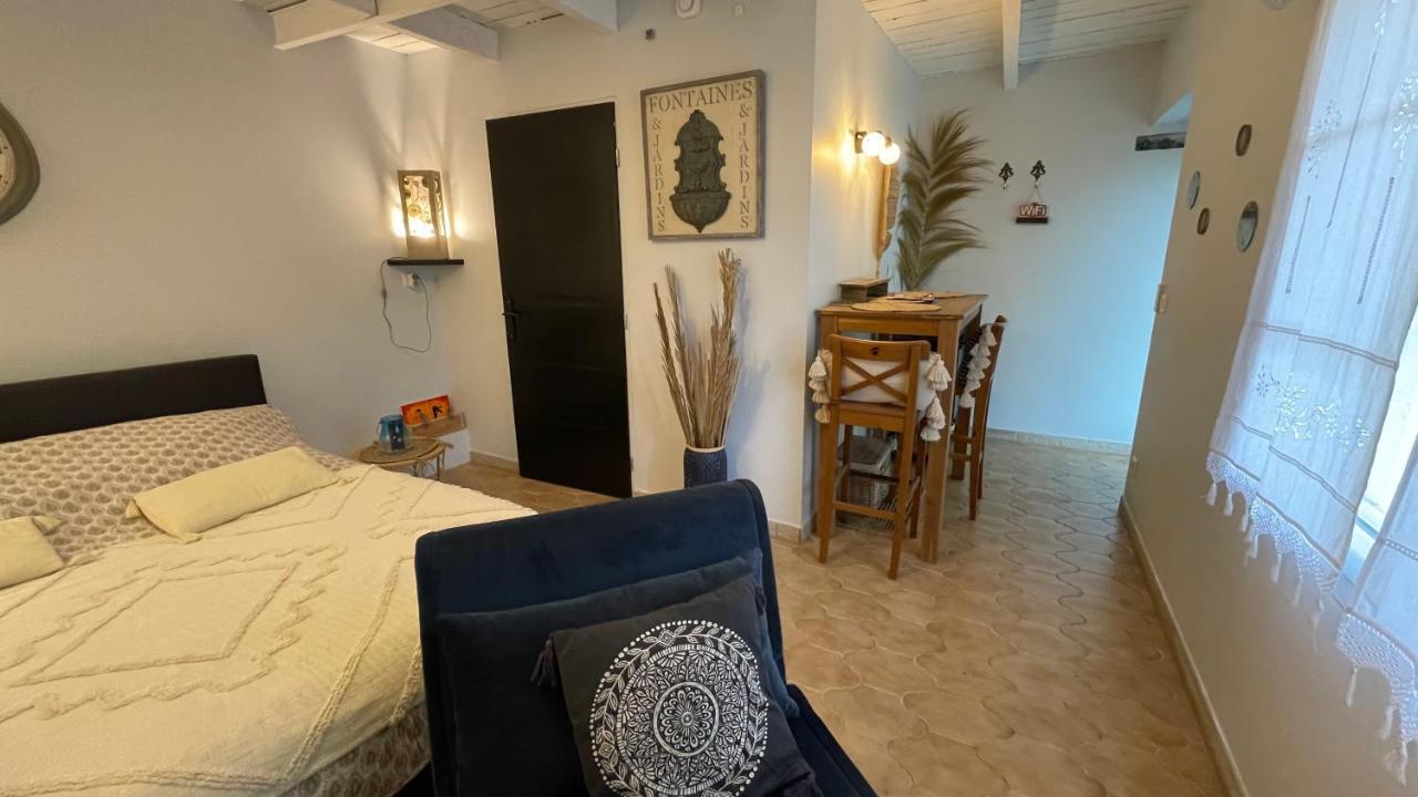 Вилла Jolie Annexe Du Mas Dans Le Coeur De La Garrigue Nimoise Ним Экстерьер фото